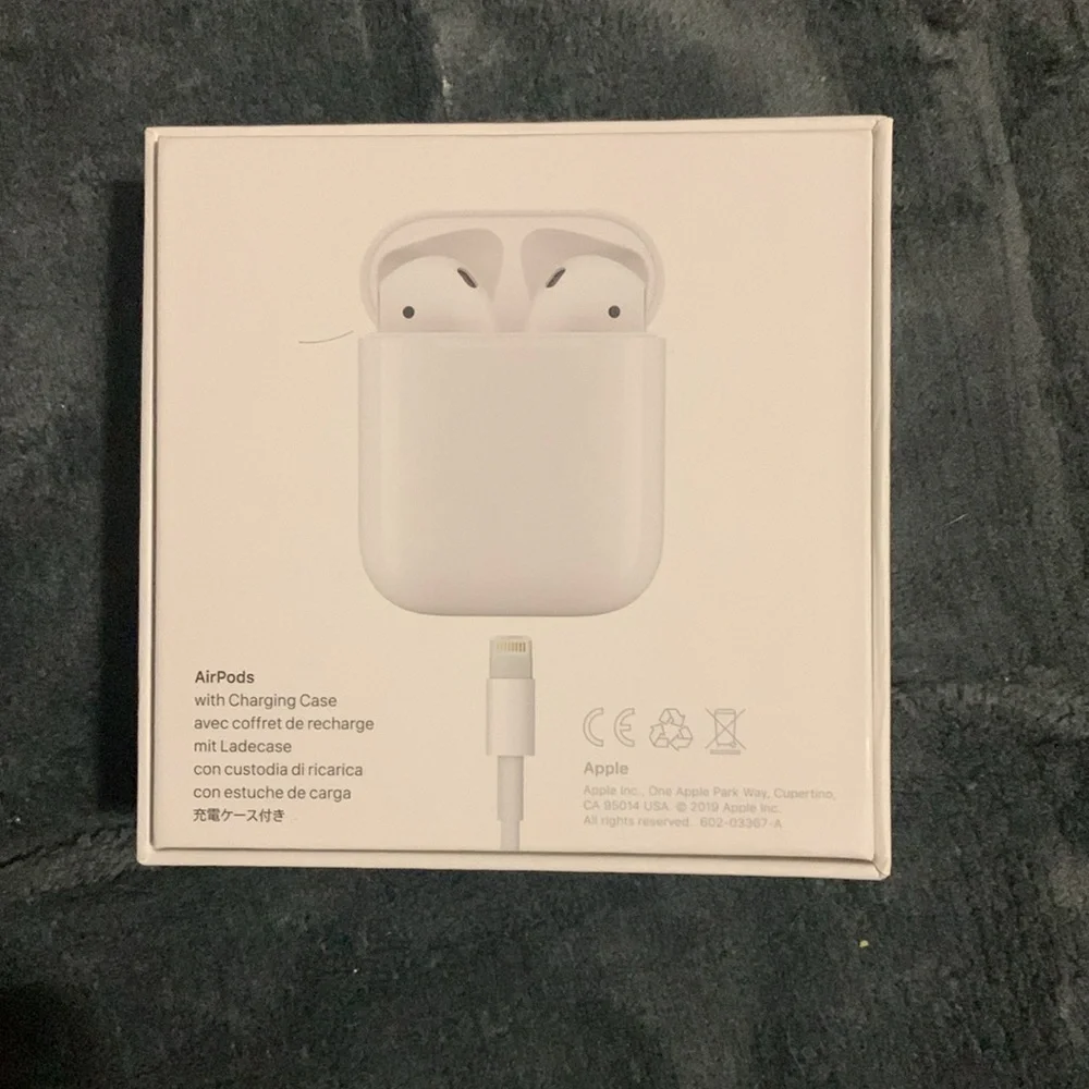 Empty White AirPod Box😊